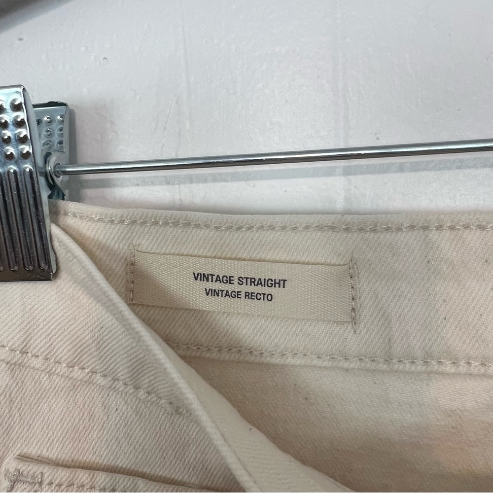 NWT Universal Thread Vintage Straight Jeans Size 2 26 Ecru Off-White Stretch ly - Picture 3 of 6